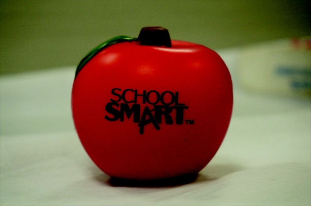 Picture of School Smart 086351 Apple Stress Ball