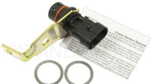 PC123 Crankshaft Position Sensor for 1999-2000 Cadillac Escalade, Black