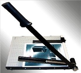 Vantage 12 In. Guillotine Paper Cutter
