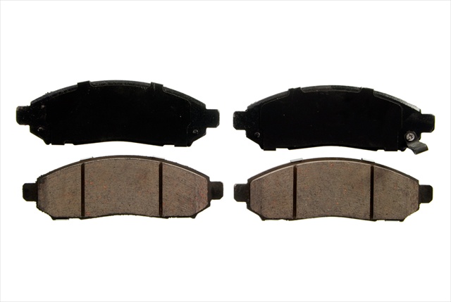 ZD1094 Front Quickstop Ceramic Brake Pad for 2005-2015 Nissan Frontier