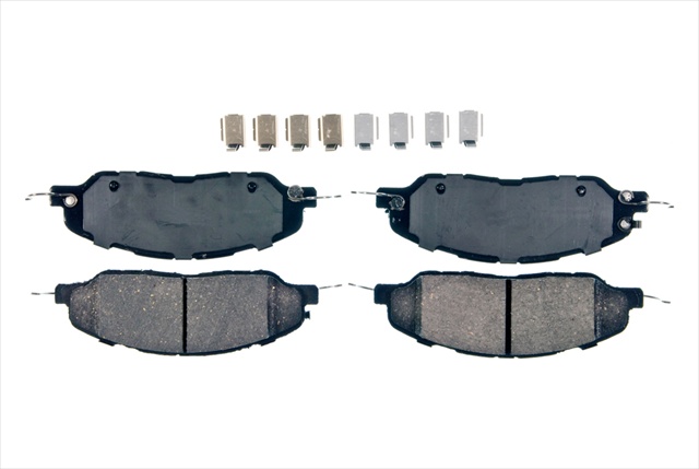 ZD1463 CeRAMic Front Brake Pads - Ford Mustang GT With 2 Piston Calipers 2011