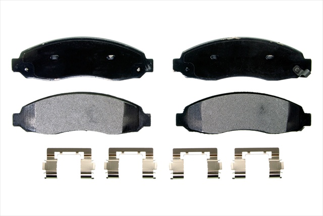 ZX962 Semi-Metallic Front Brake Pads