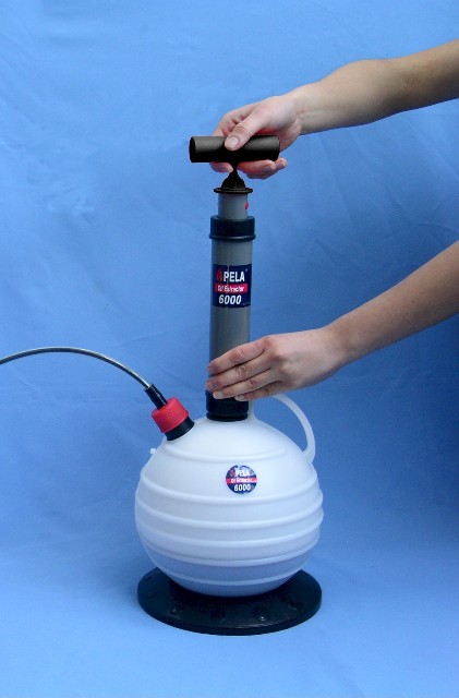 Pela  6 Liters Oil Extractor