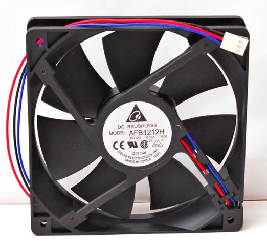 120 x 120 x 25 mm. Ball Bearing Fan With Lock Motor Sensor