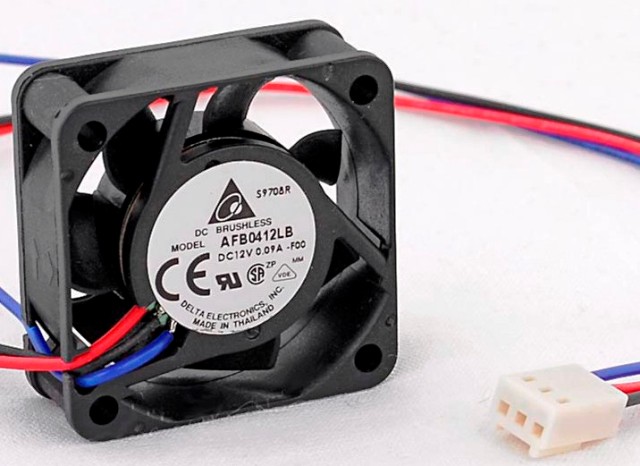 40 x 40 x 15 mm. Super Quiet Ball Bearing Cooling Fan