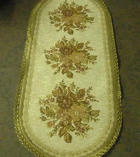 Picture of Tapestry Trading A1446R 14 x 46 in. Begium Table Runner Anika- Red