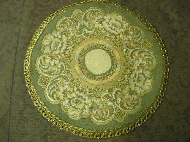 Picture of Tapestry Trading V28J 28 in. Begium Table Top Verona Doily- Jade