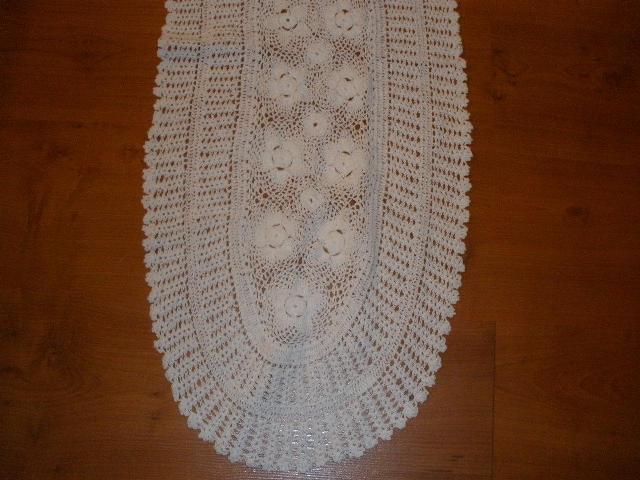 Picture of Tapestry Trading NL-14W1654 14 x 54 in. Handmade Indian Crochet Table Runner- White