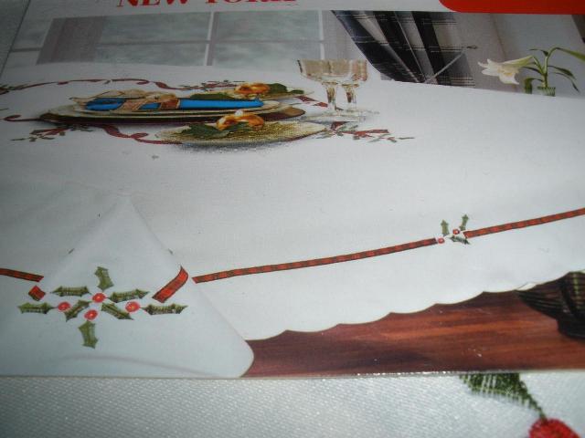 Picture of Tapestry Trading ZC09008-6084 60 x 84 in. Embroidered Christmas Ribbon Cutwork Table Cloth