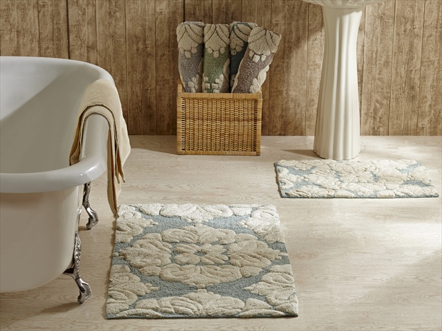 Picture of Better Trends 2PC2440BLNA Medallion Bathrug&#44; Blue & Natural - 24 x 40 in. 2 Pieces