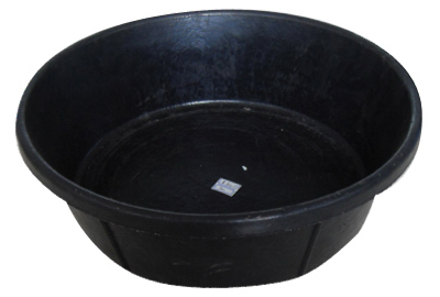Picture of Master Rancher MR8QR-PAN-BLK 8 Quart Rubber Feed Pan