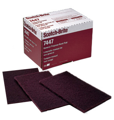 Picture of 3M Commercial 7447 Maroon General Purpose Hand Pad- 6 x 9 in. - Pack of 20