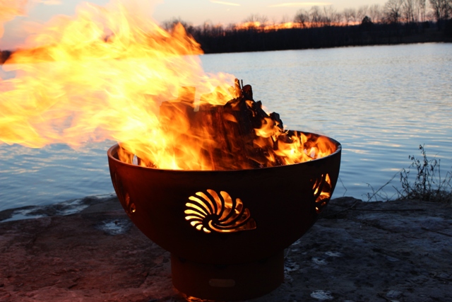 Fire Pit Art Beachcomber Gas Fire with Penta 24 In Burner Match Lit