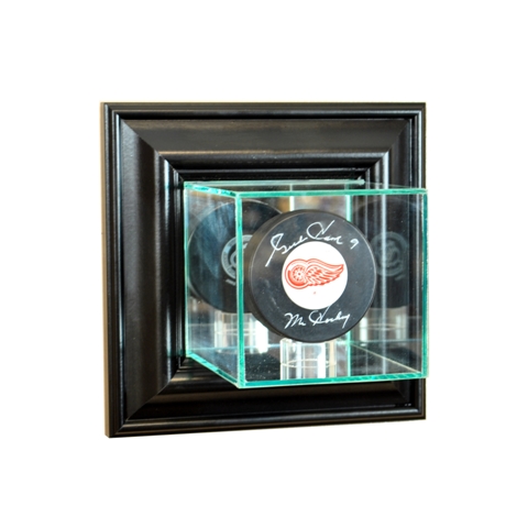WMPUC-B Wall Mounted Single Puck Display Case- Black