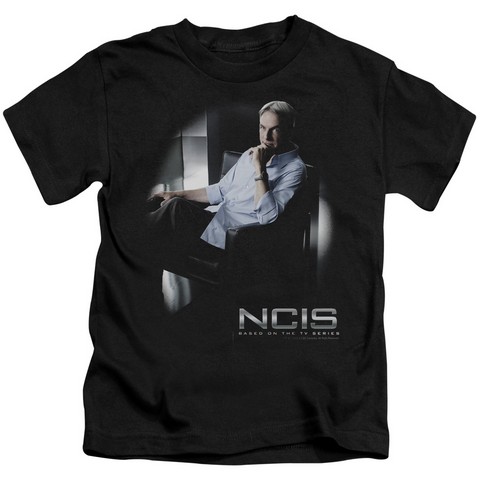 Ncis-Gibbs Ponders - Short Sleeve Juvenile 18-1 Tee - Black- Medium 5-6
