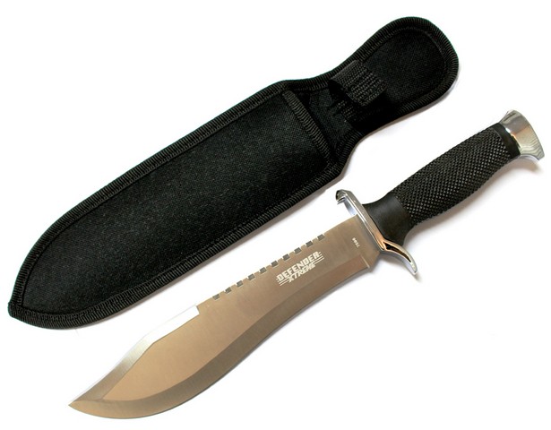 Picture of 7596 Defender Xtreme Serrated Blade Silver & Black Hunting Knife with Sheath&#44; 13 in.