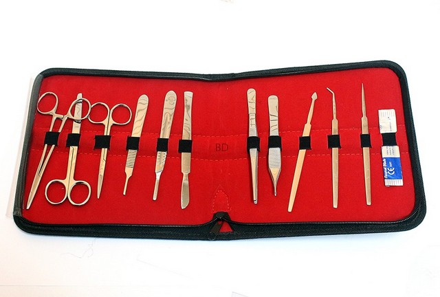 Picture of 12111 Dissecting Kit Surgical Medical Instruments