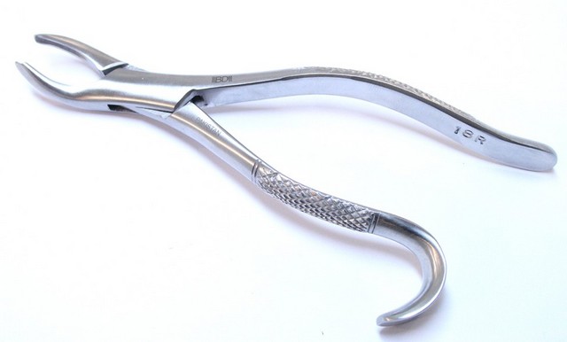 Picture of 18R-AP Dental Instrument 18r Extracting Forceps Stainless Steel