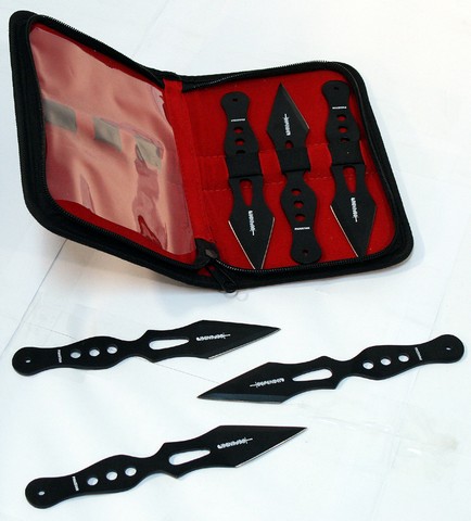 Picture of 5339 Black Throwing Knives with Carrying Case&#44; 7 in.