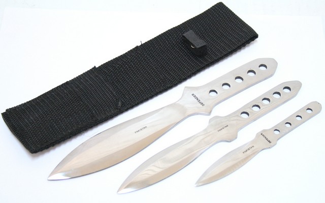 Picture of 456S Throwing Knife Set with Sheath