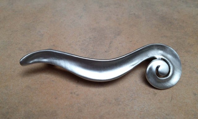 Long Spiral Right Pull- Satin