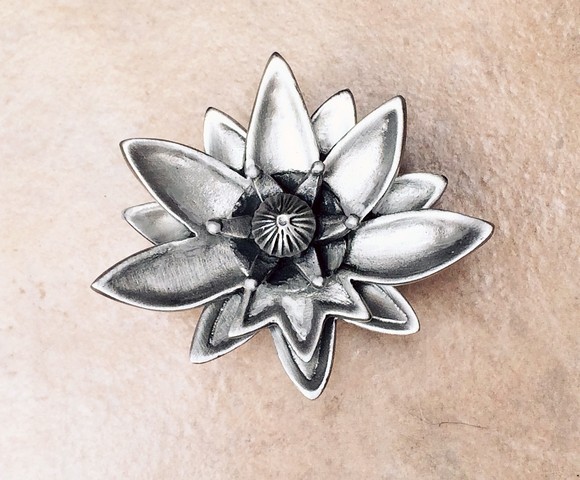 Lotus Flower Knob- Satin