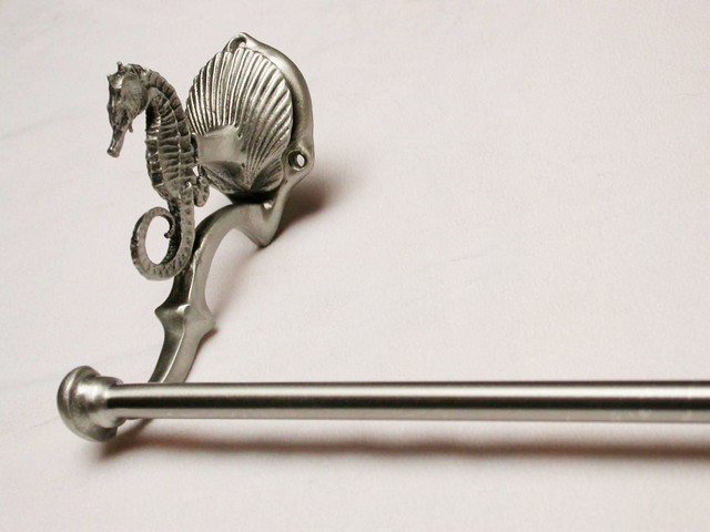 Sea Horse Towel Bar, Shiny - 24 in. L