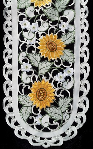 Picture of Sinobrite H8710-E Sunflower Oval Placemat- 12 x 18 in.