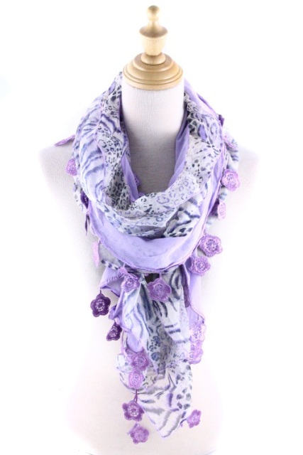 Picture of Memories QH-173-5-03 Leopard Ruffle Scarf with Flower Frince- White & Purple