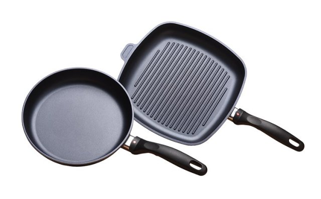 Picture of Swiss Diamond 282i 2 Piece Set Induction Fry Pan & Grill Pan