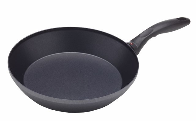 Picture of Swiss Diamond 6528c 11 in. Edge Stir Fry Pan