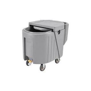 IC2332 Ice Caddy - 23.5 x 30.5 x 28.5 in.