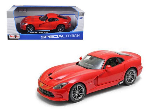 Maisto  2013 Dodge Viper GTS SRT Red 1-18 Diecast Model Car