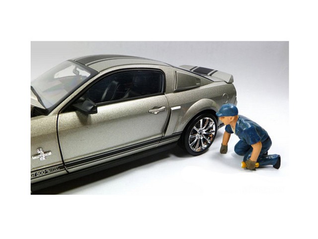 Picture of American Diorama 23793 Tow Truck Driver Operator Scott Figure for 1-18 Scale Diecast Car Models