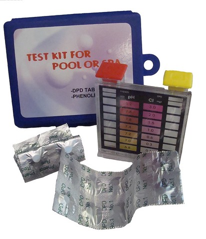 2 Way Swimming Pool Test Tablet Kit with Case - Tests pH & Chlorine Levels