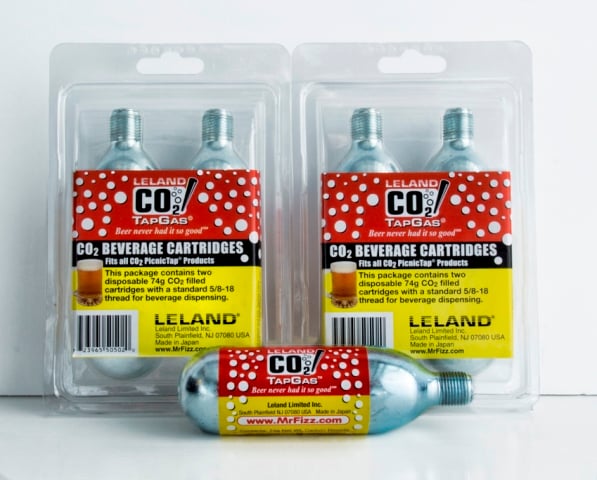 Picture of Leland Mr. Fizz CO2 Tapgas Two 74g CO2 Cylinders Per Pack for Picnictap & Fridgetap - Case of 12