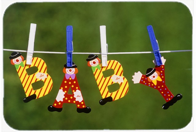 Picture of Carolines Treasures APH5091LCB New Baby Clown Clothesline Glass Cutting Board, Large