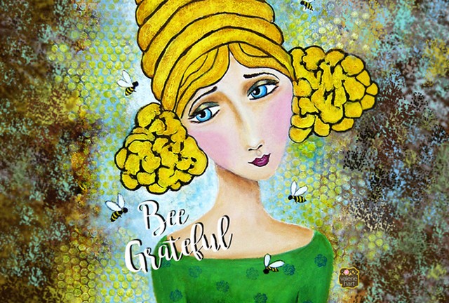 Picture of Carolines Treasures VHA3008PLMT Bee Grateful Girl with Beehive Fabric Placemat