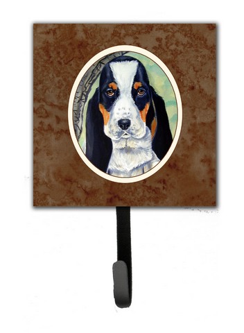 Picture of Carolines Treasures 7002SH4 Basset Hound on the Branch Leash or Key Holder