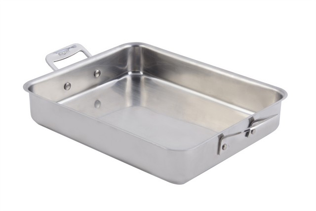 Picture of Bon Chef 60013CLD 11.62 x 9.37 x 2.37 in. Cucina Small Square Pan & Induction Bottom&#44; 3 quart