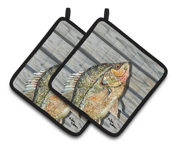 Picture of Carolines Treasures 8498PTHD Croppie Fish on Pier Pair of Pot Holders, 7.5 x 3 x 7.5 in.