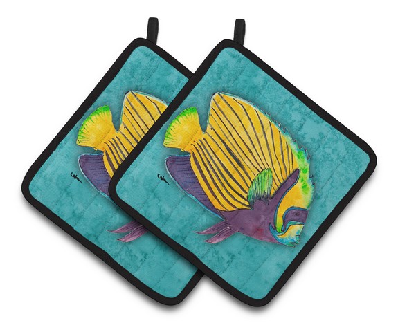 Picture of Carolines Treasures 8674PTHD Tropical Fish Pair of Pot Holders, 7.5 x 3 x 7.5 in.