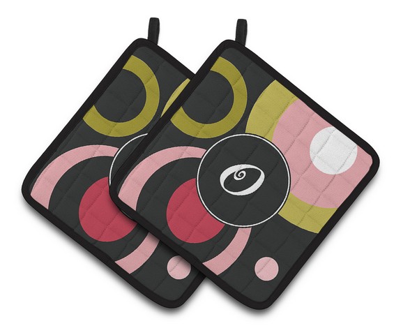 Picture of Carolines Treasures AM1001-OPTHD Letter O Monogram - Retro in Black Pair of Pot Holders, 7.5 x 3 x 7.5 in.