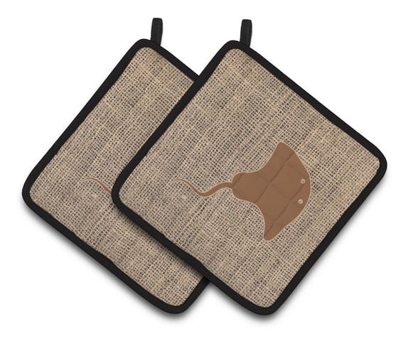 Picture of Carolines Treasures BB1095-BL-BN-PTHD Stingray Faux Burlap & Brown Pair of Pot Holders, 7.5 x 3 x 7.5 in.