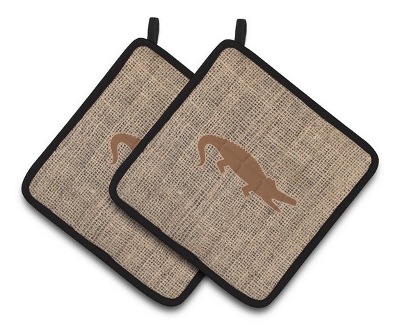 Picture of Carolines Treasures BB1120-BL-BN-PTHD Alligator Faux Burlap & Brown Pair of Pot Holders, 7.5 x 3 x 7.5 in.