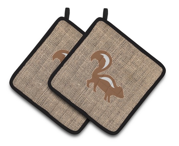 Picture of Carolines Treasures BB1125-BL-BN-PTHD Skunk Faux Burlap & Brown Pair of Pot Holders, 7.5 x 3 x 7.5 in.