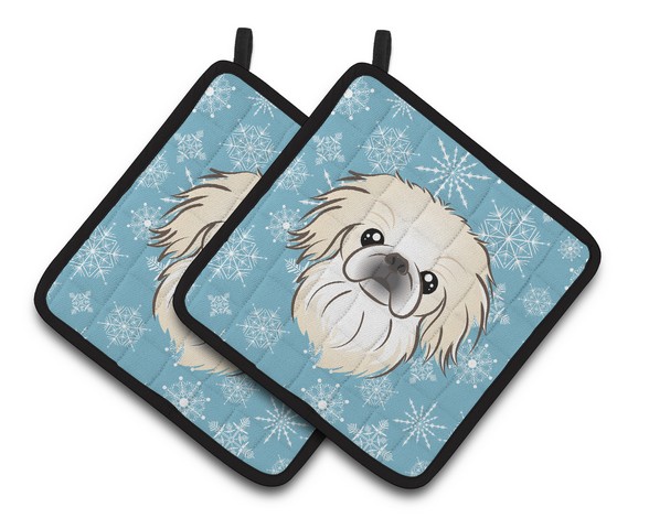 Picture of Carolines Treasures BB1655PTHD Snowflake Pekingese Pair of Pot Holders, 7.5 x 3 x 7.5 in.