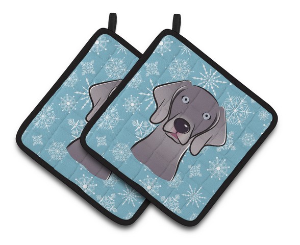 Picture of Carolines Treasures BB1665PTHD Snowflake Weimaraner Pair of Pot Holders, 7.5 x 3 x 7.5 in.