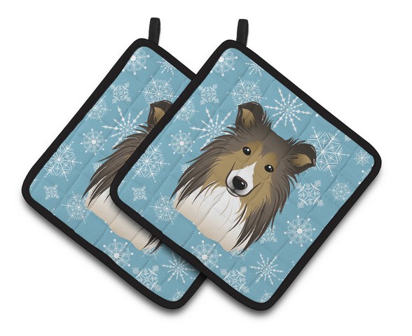 Picture of Carolines Treasures BB1676PTHD Snowflake Sheltie Pair of Pot Holders, 7.5 x 3 x 7.5 in.