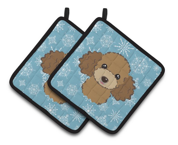 Picture of Carolines Treasures BB1690PTHD Snowflake Chocolate Brown Poodle Pair of Pot Holders, 7.5 x 3 x 7.5 in.
